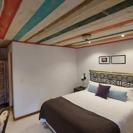 Rincon Escondido B&B 푸에르토이과수 외부 사진