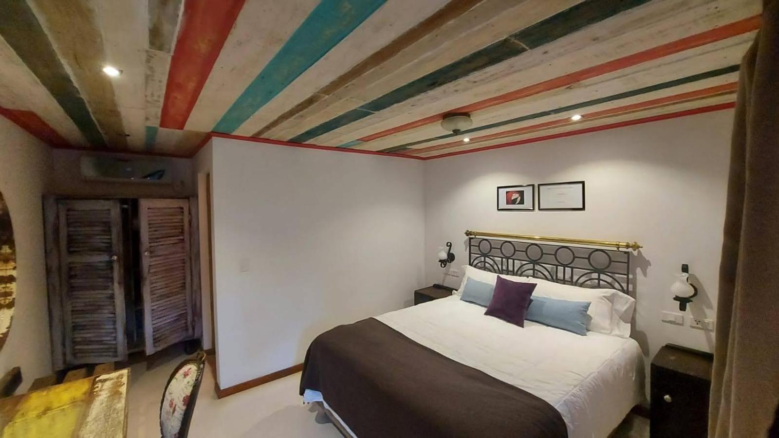 Rincon Escondido B&B 푸에르토이과수 외부 사진