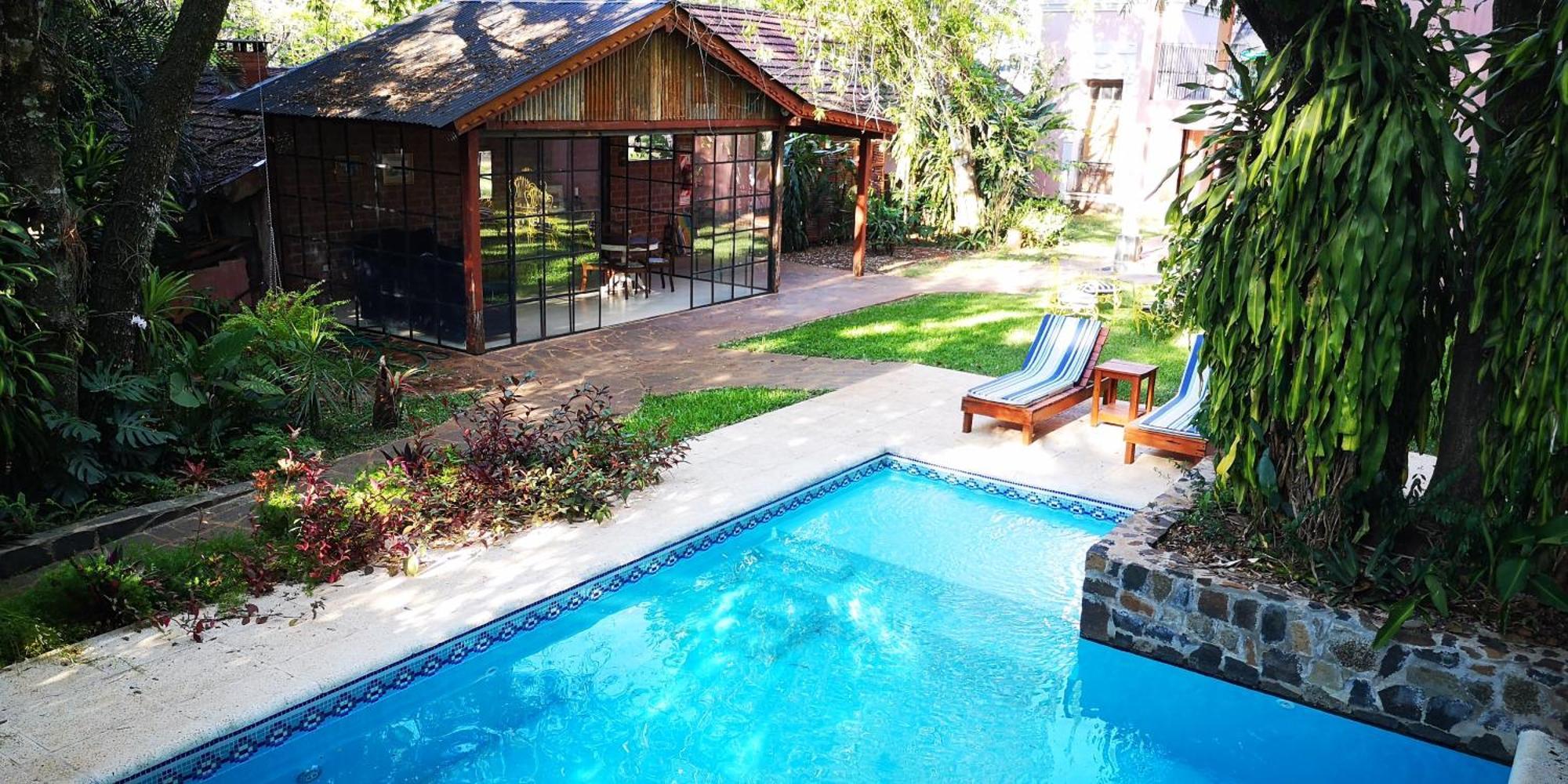 Rincon Escondido B&B 푸에르토이과수 외부 사진