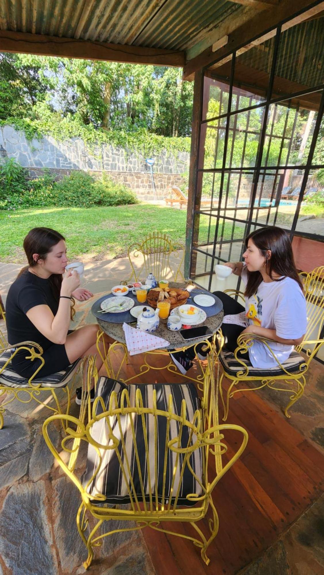 Rincon Escondido B&B 푸에르토이과수 외부 사진