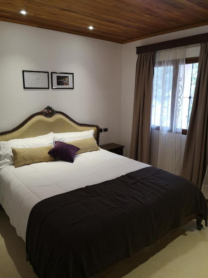 Rincon Escondido B&B 푸에르토이과수 외부 사진